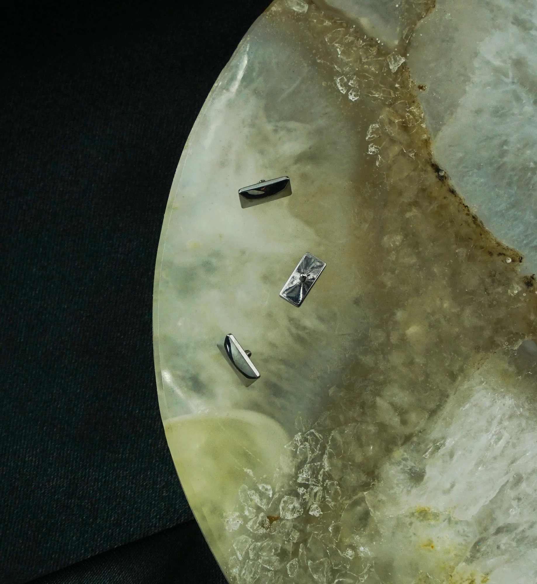 Rectangle Titanium Internally Threaded Top - Image 2