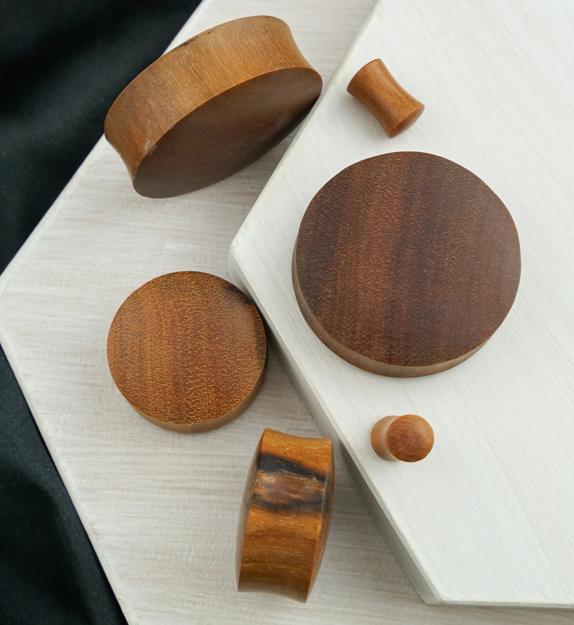 Saba Wood Plugs - Image 2