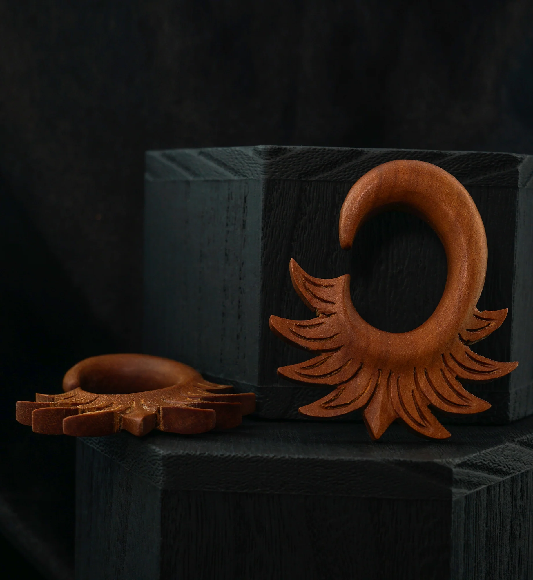 Saba Wooden Floret Hangers - Image 2
