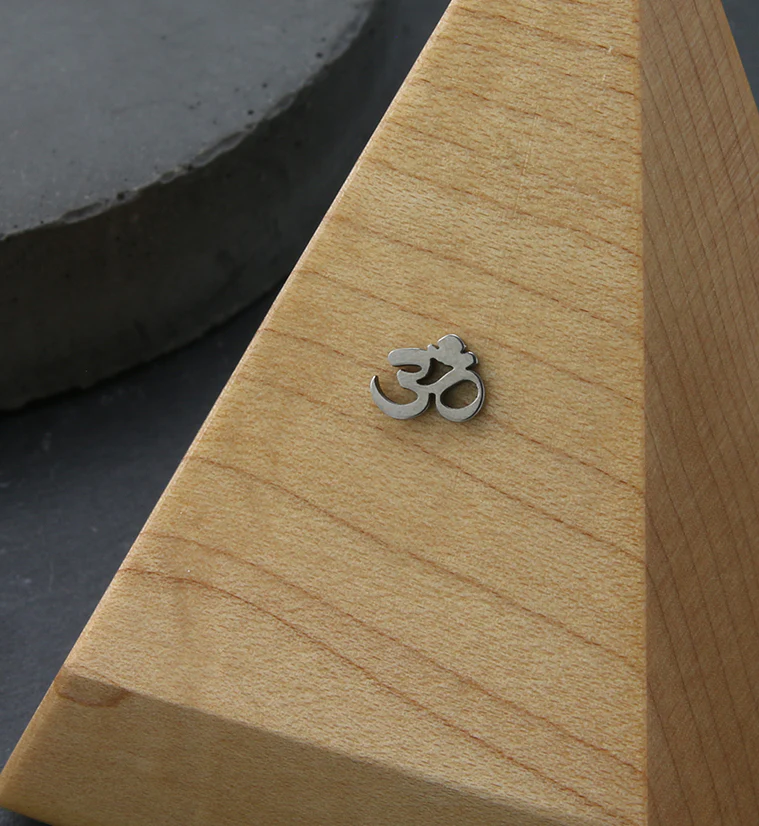 Sacred OM Threadless Titanium Top - Image 2