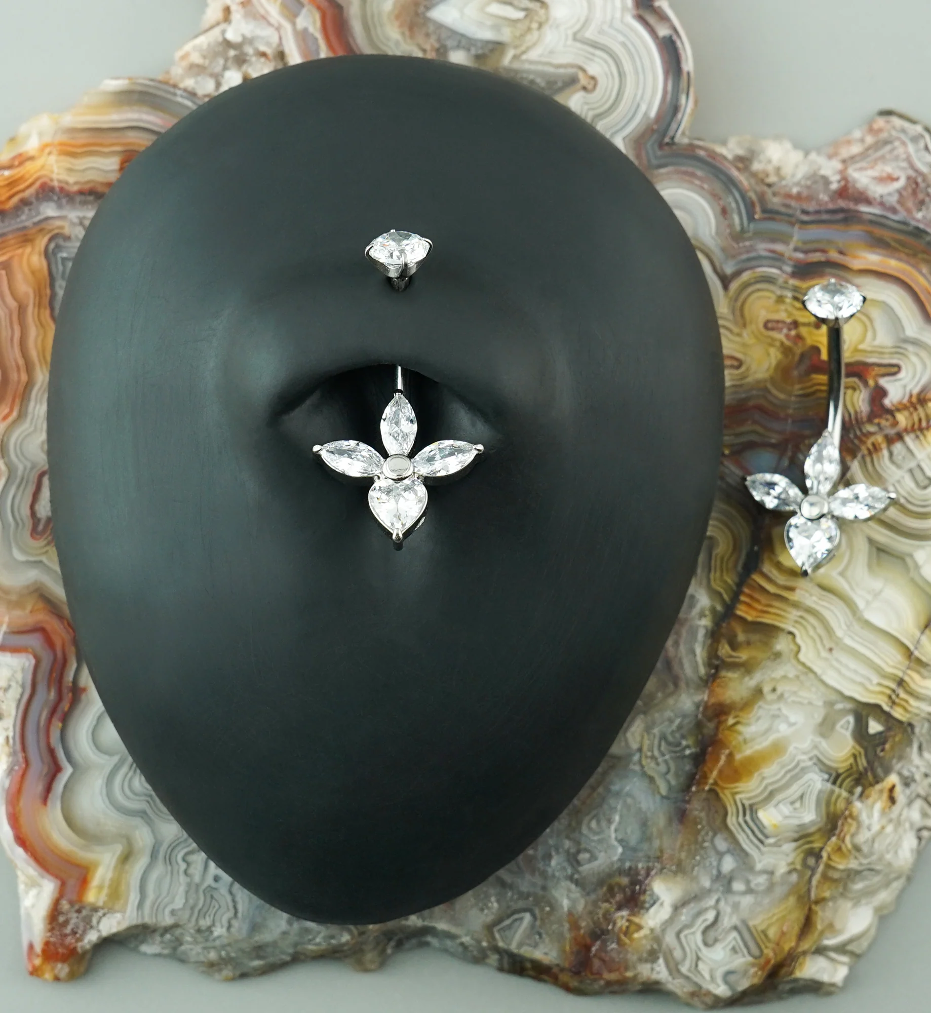 Samba CZ Stainless Steel Internally Threaded Belly Button Ring - Image 2