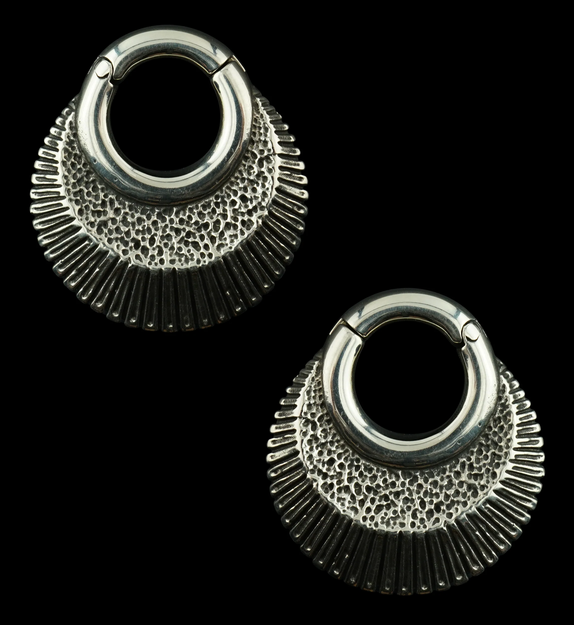 Shale White Brass Hinged Ear Weights - Image 4