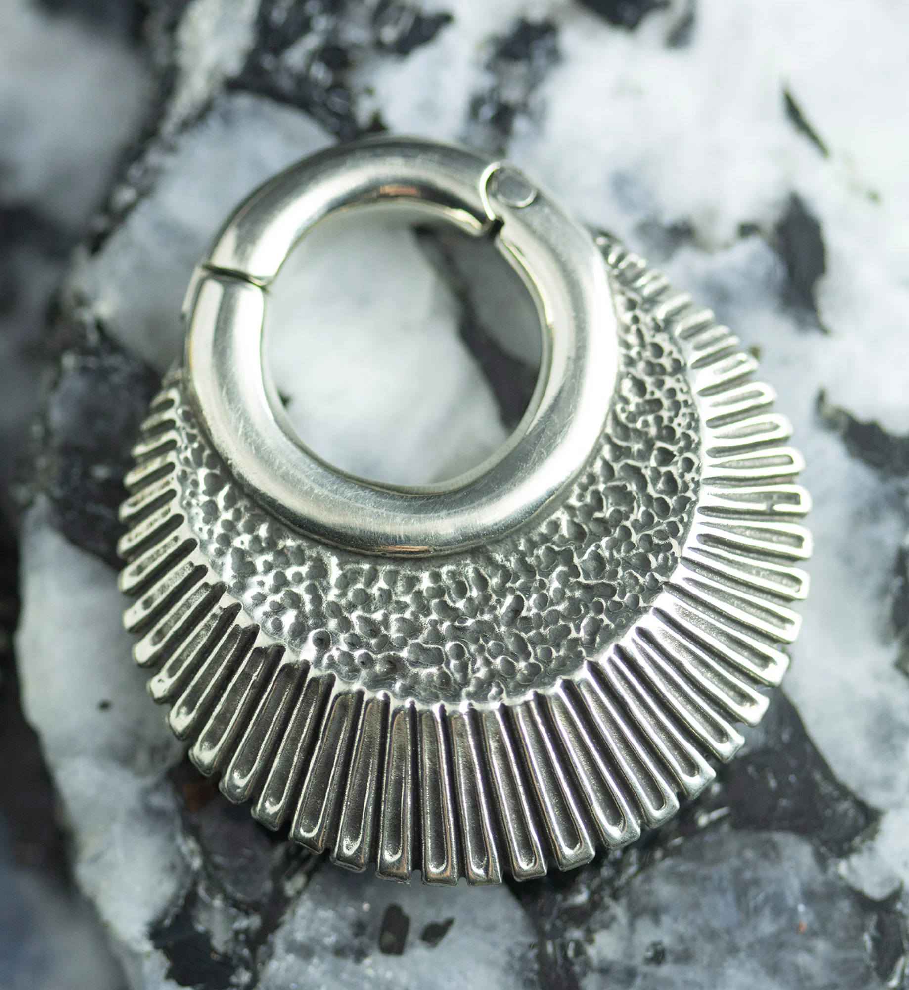 Shale White Brass Hinged Ear Weights - Image 6