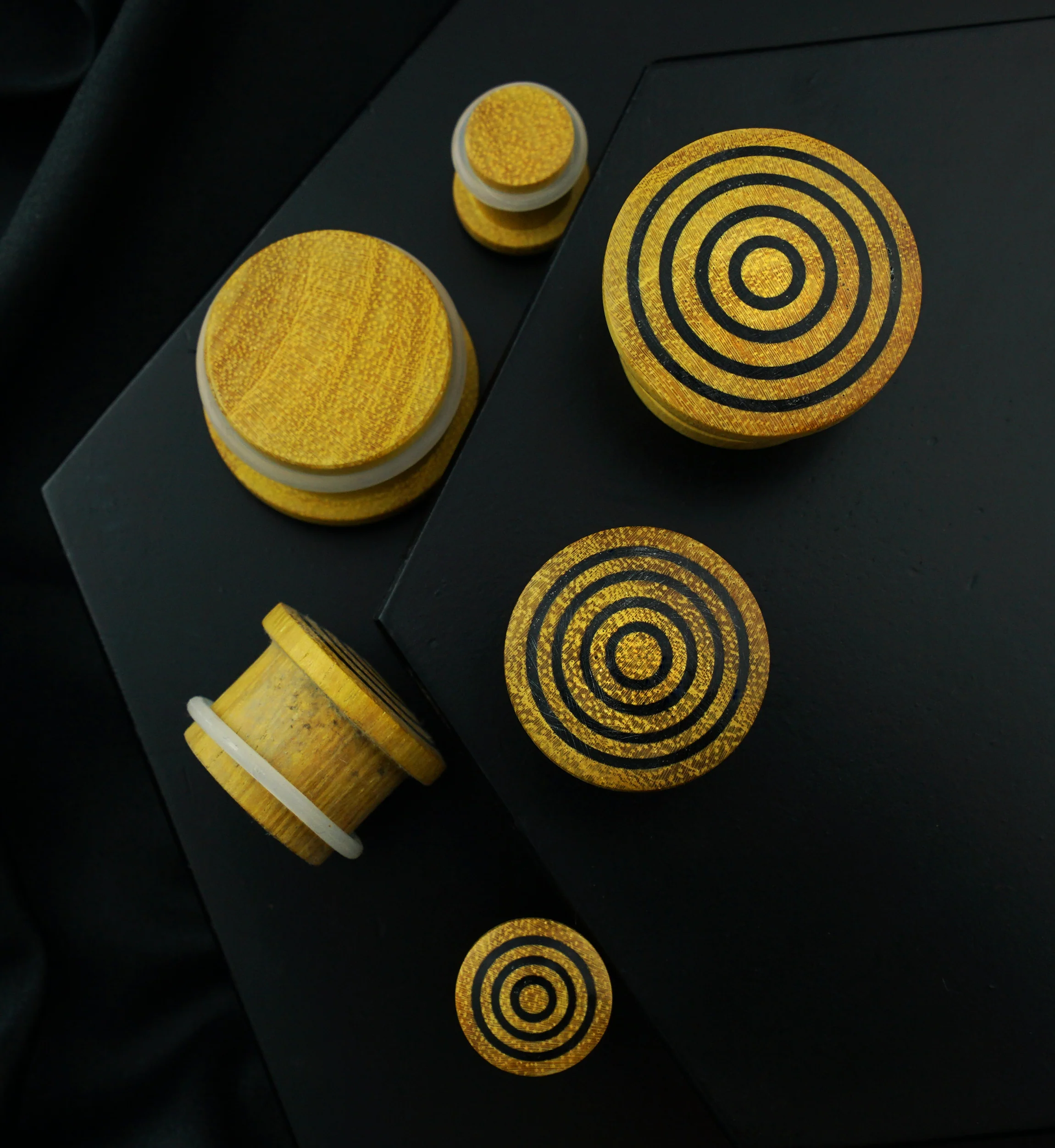 Single Flare Jackfruit Wood Plugs with Triple Target Inlay - Image 2