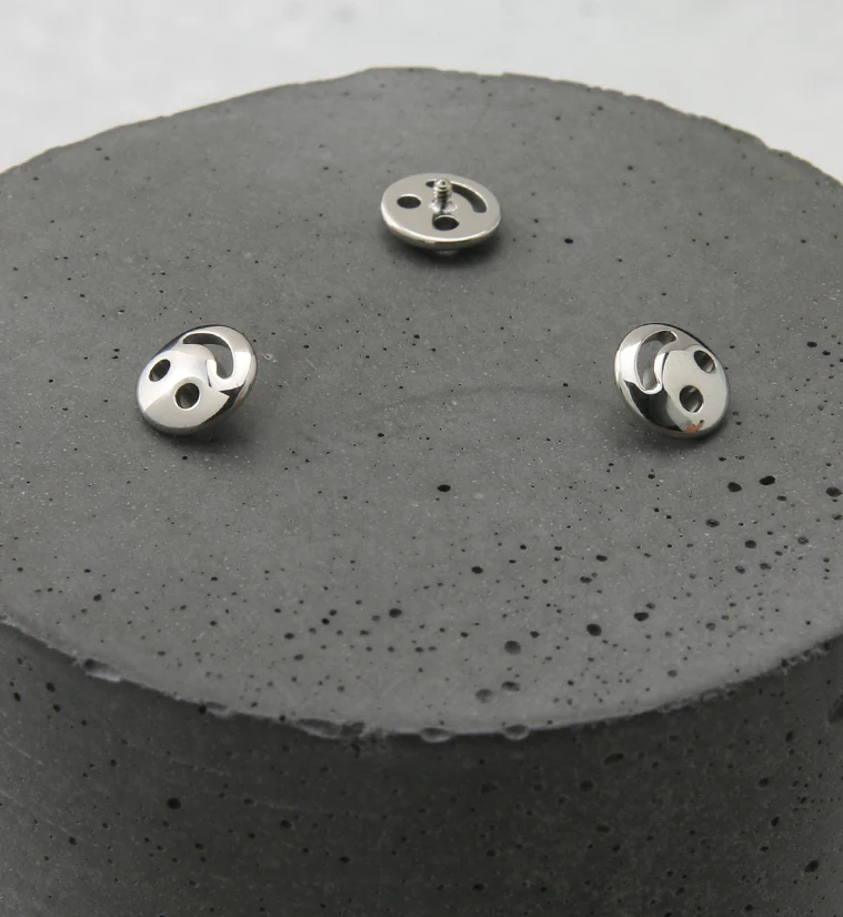 Smiley Internally Threaded Titanium Top - Image 2