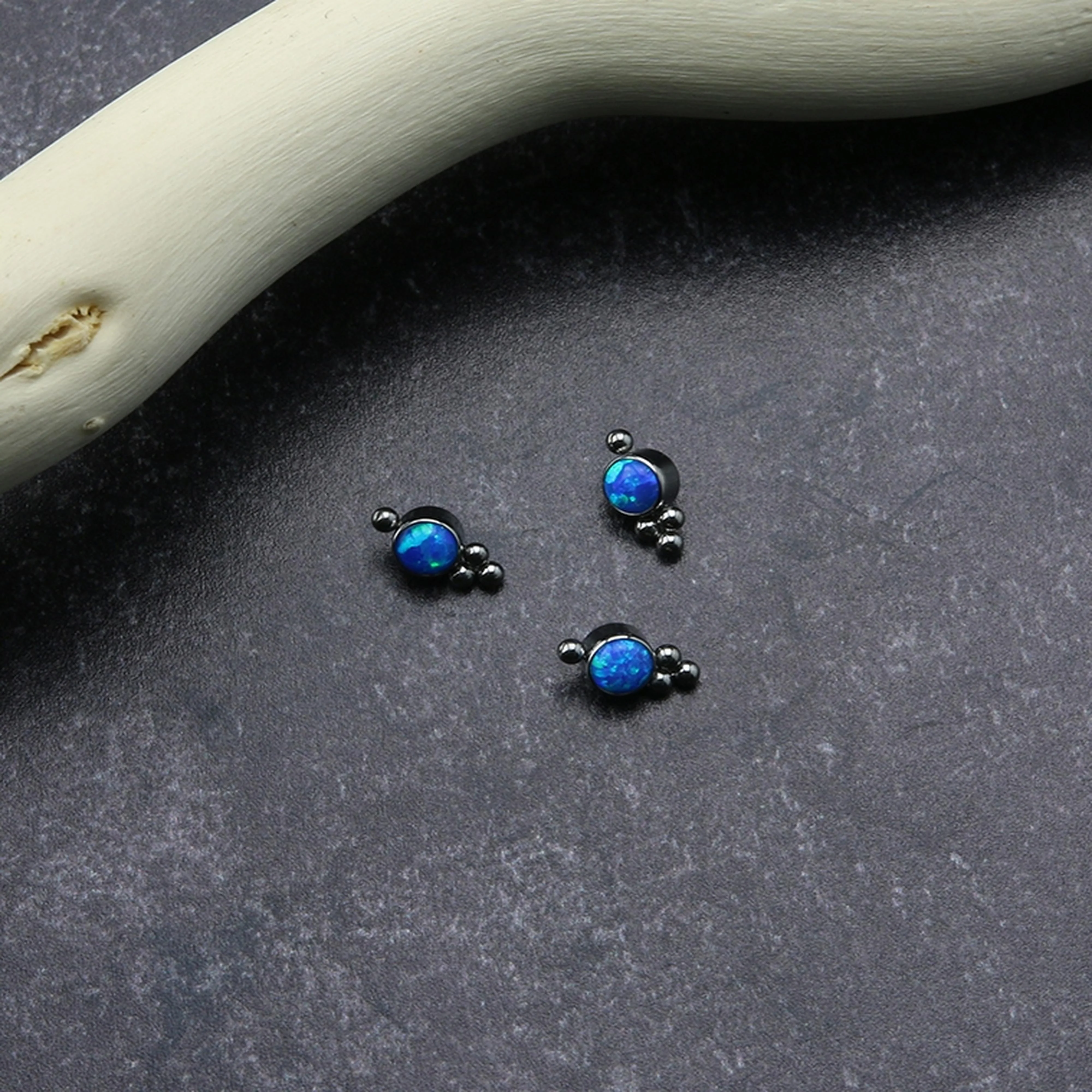 Sole Blue Opalite Titanium Threaded End - Image 3