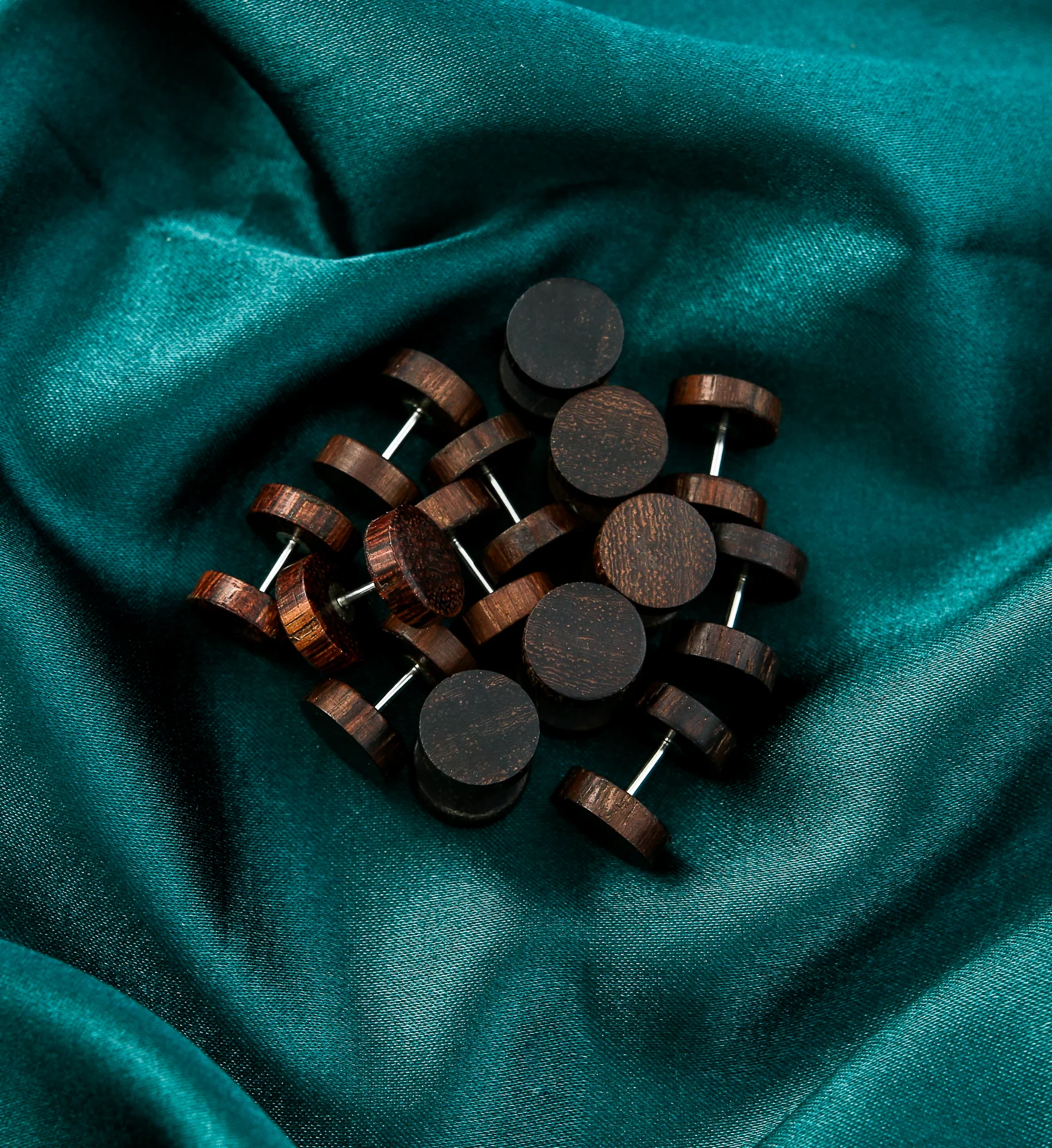 Sono Wood Fake Gauge Plugs - Image 2