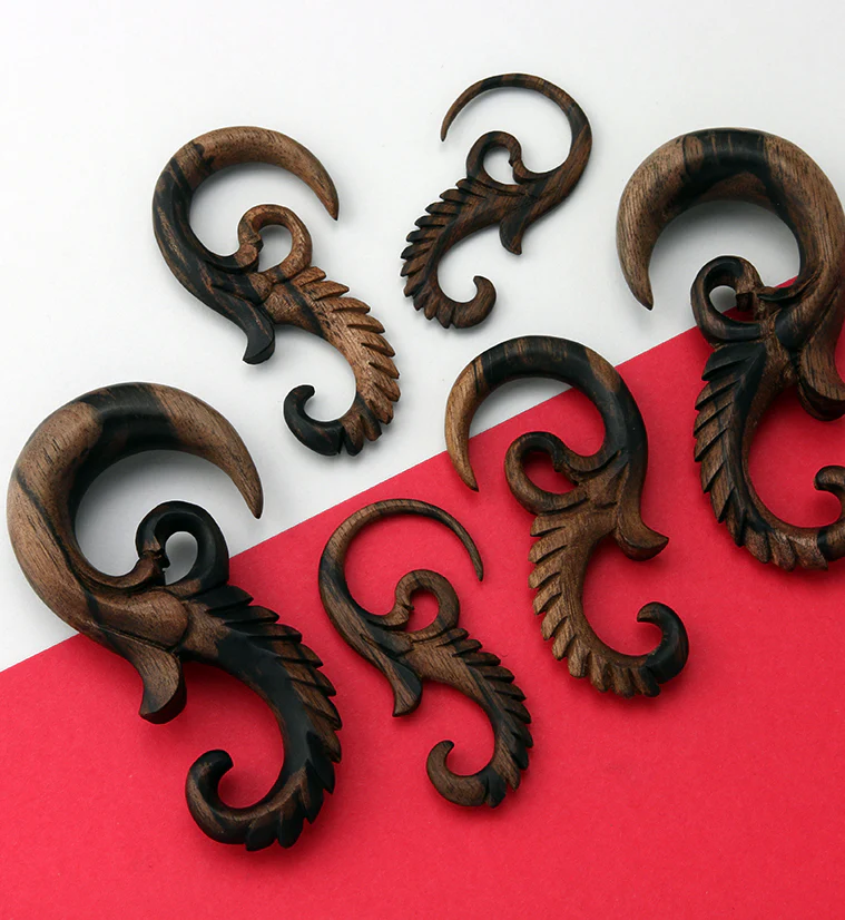 Areng Wood Seahorse Hanger Plugs - Image 4