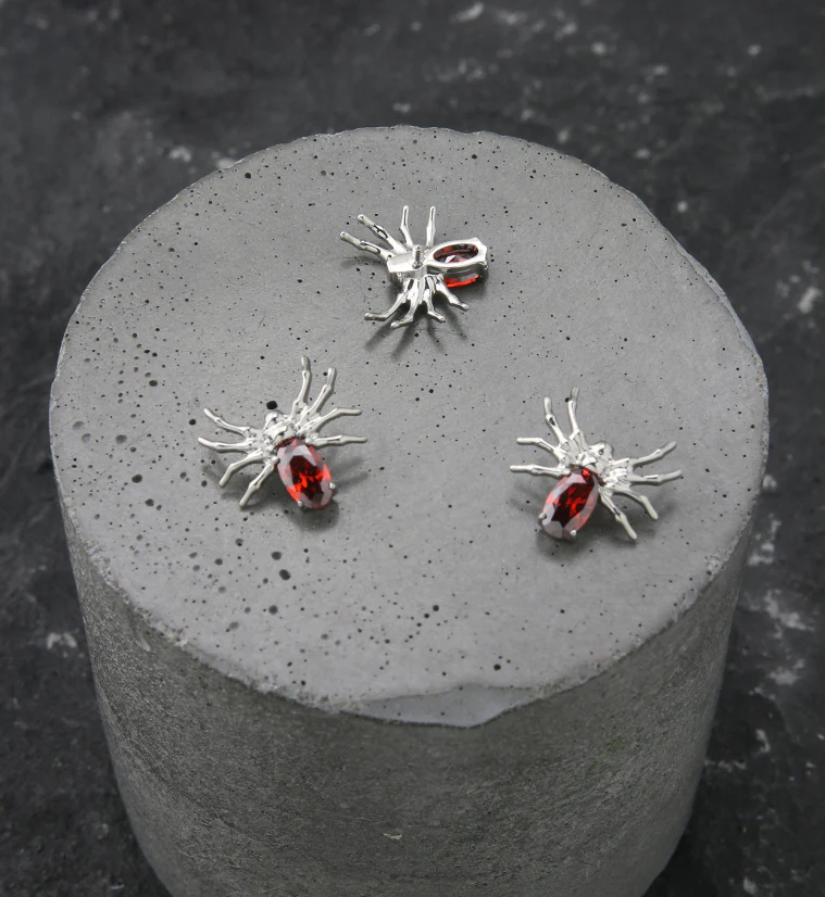 Spider Red CZ Internally Threaded Titanium Top - Image 2