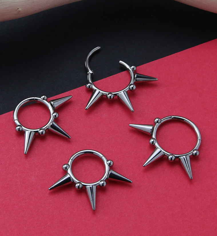 Spike Titanium Hinged Segment Ring - Image 2