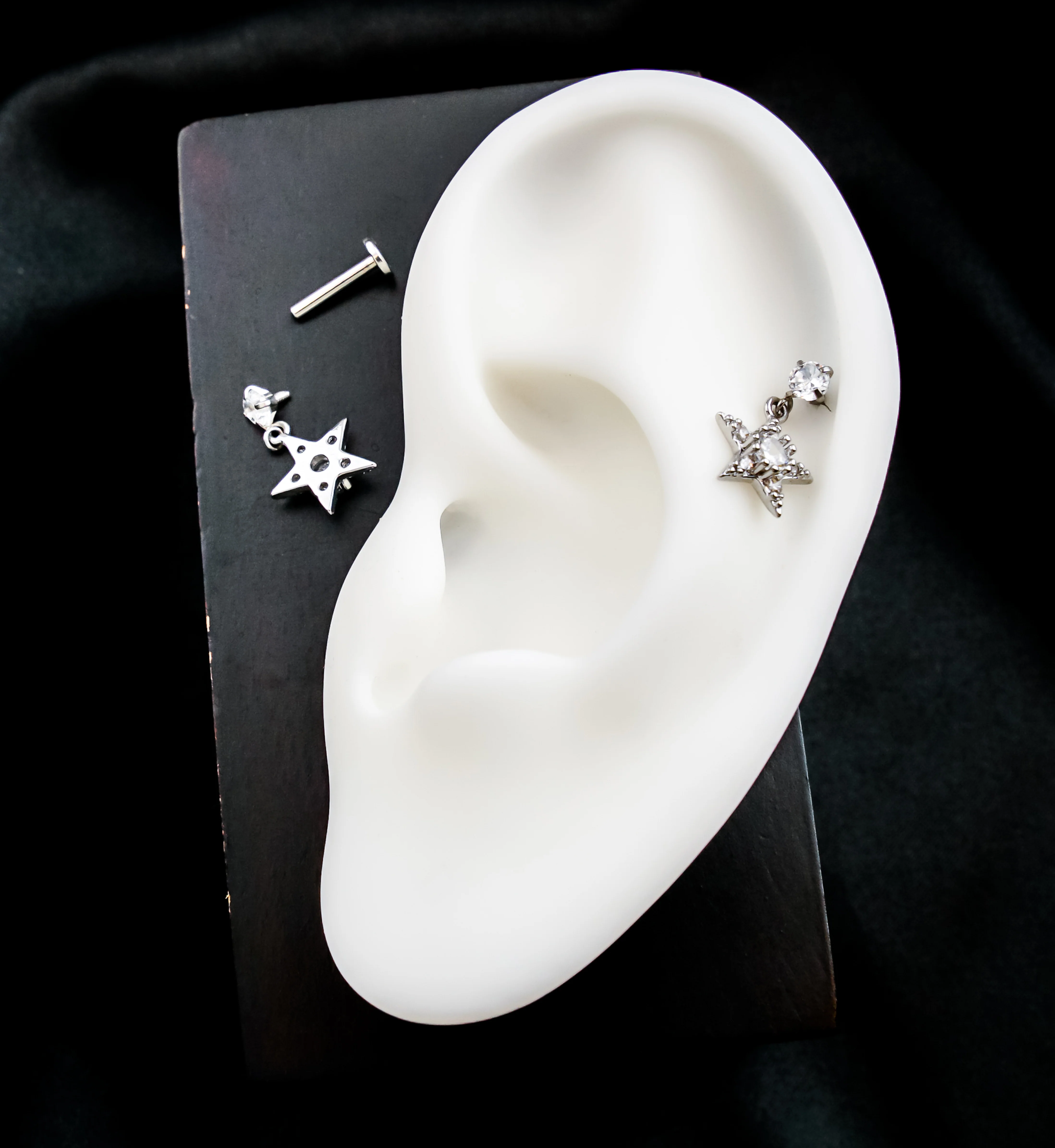 Star Dangle Clear CZ Internally Threaded Stainless Steel Labret - Image 2