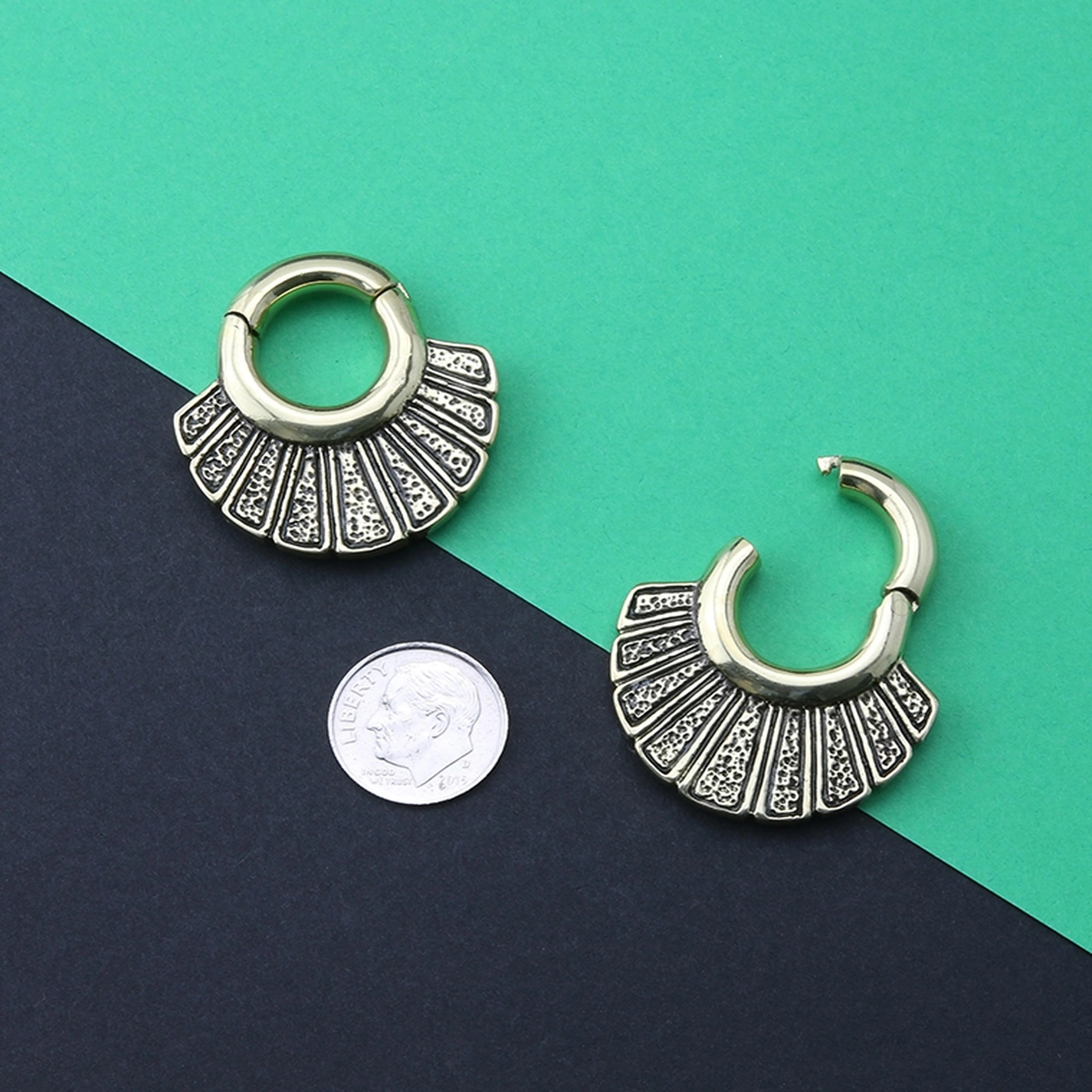 Stroke Hinged Ear Weights - Image 3