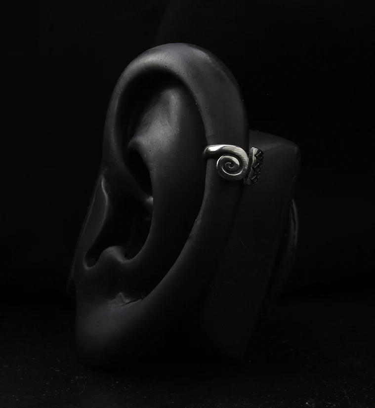 Swell White Brass Ear Cuff - Image 3