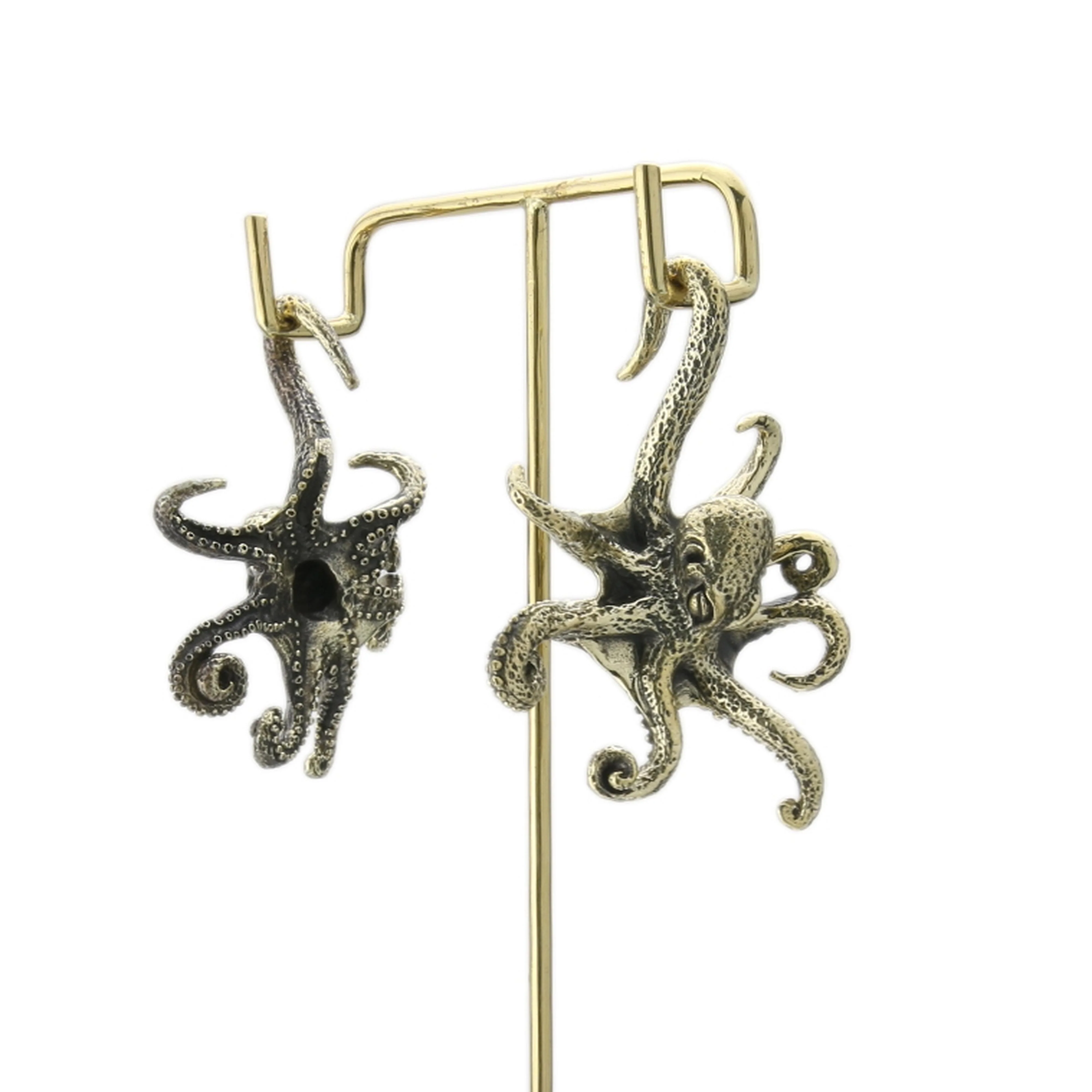 Swimming Octopus Ear Weights - Image 3