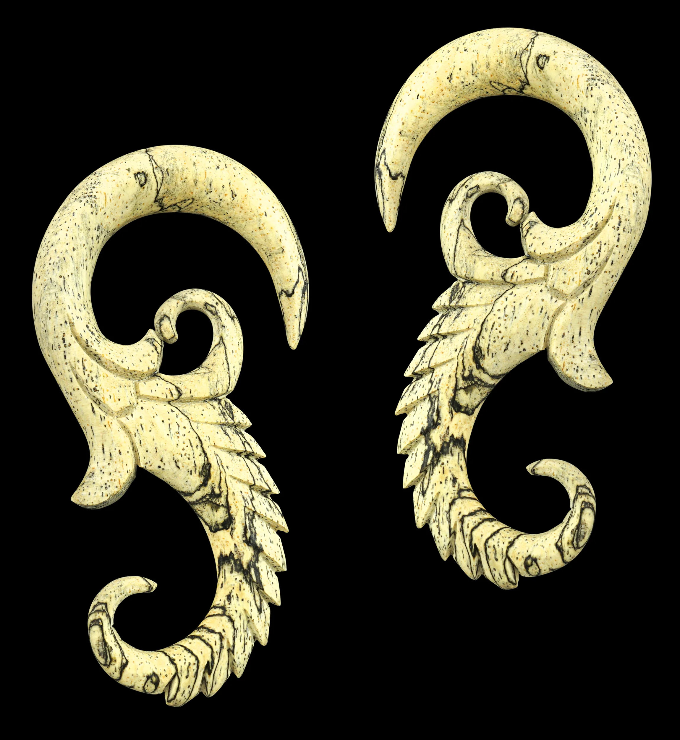 Tamarind Wood Seahorse Hanger Plugs - Image 3