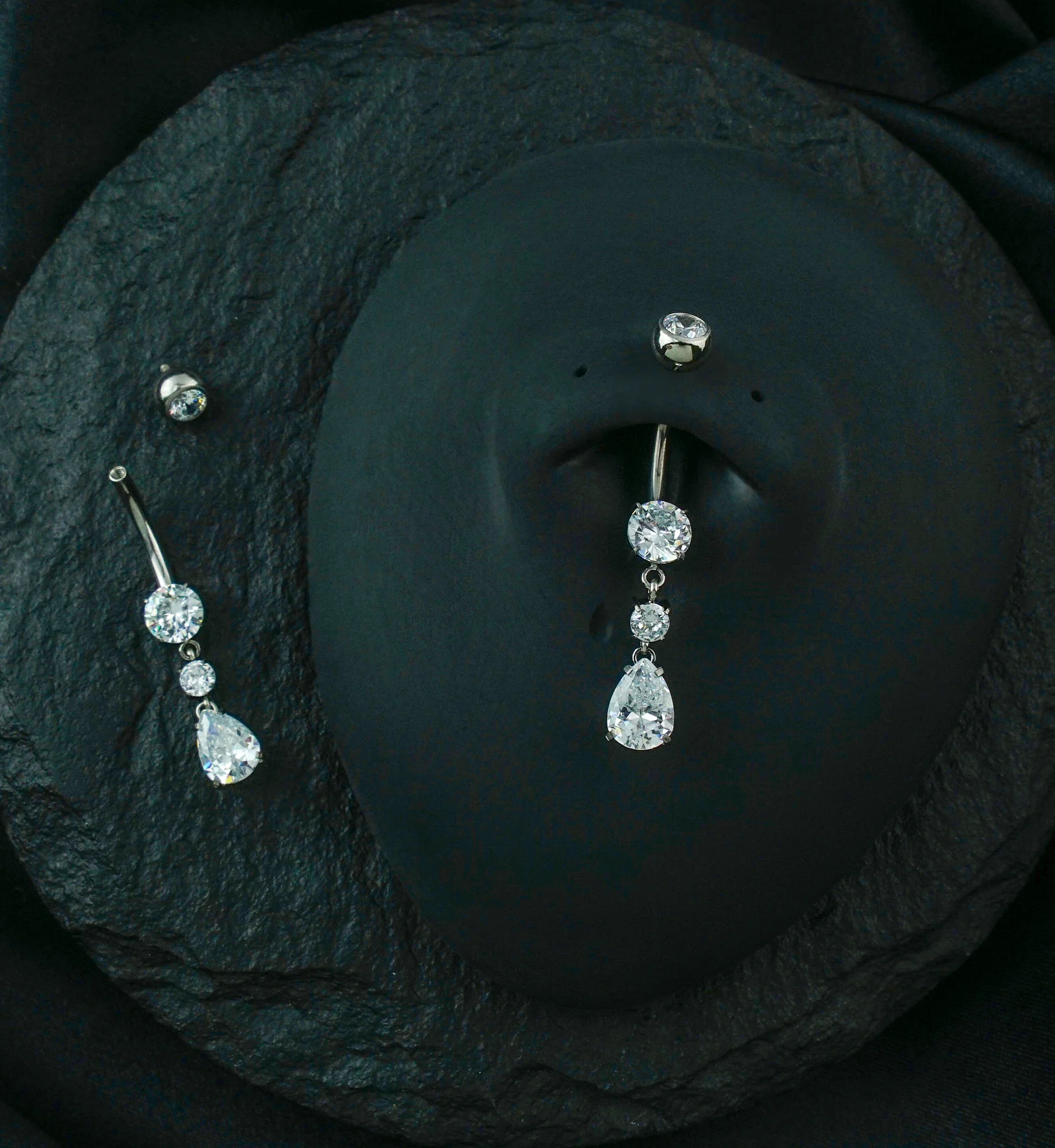 Teardrop Dangle Clear CZ Internally Threaded Titanium Belly Button Ring - Image 3