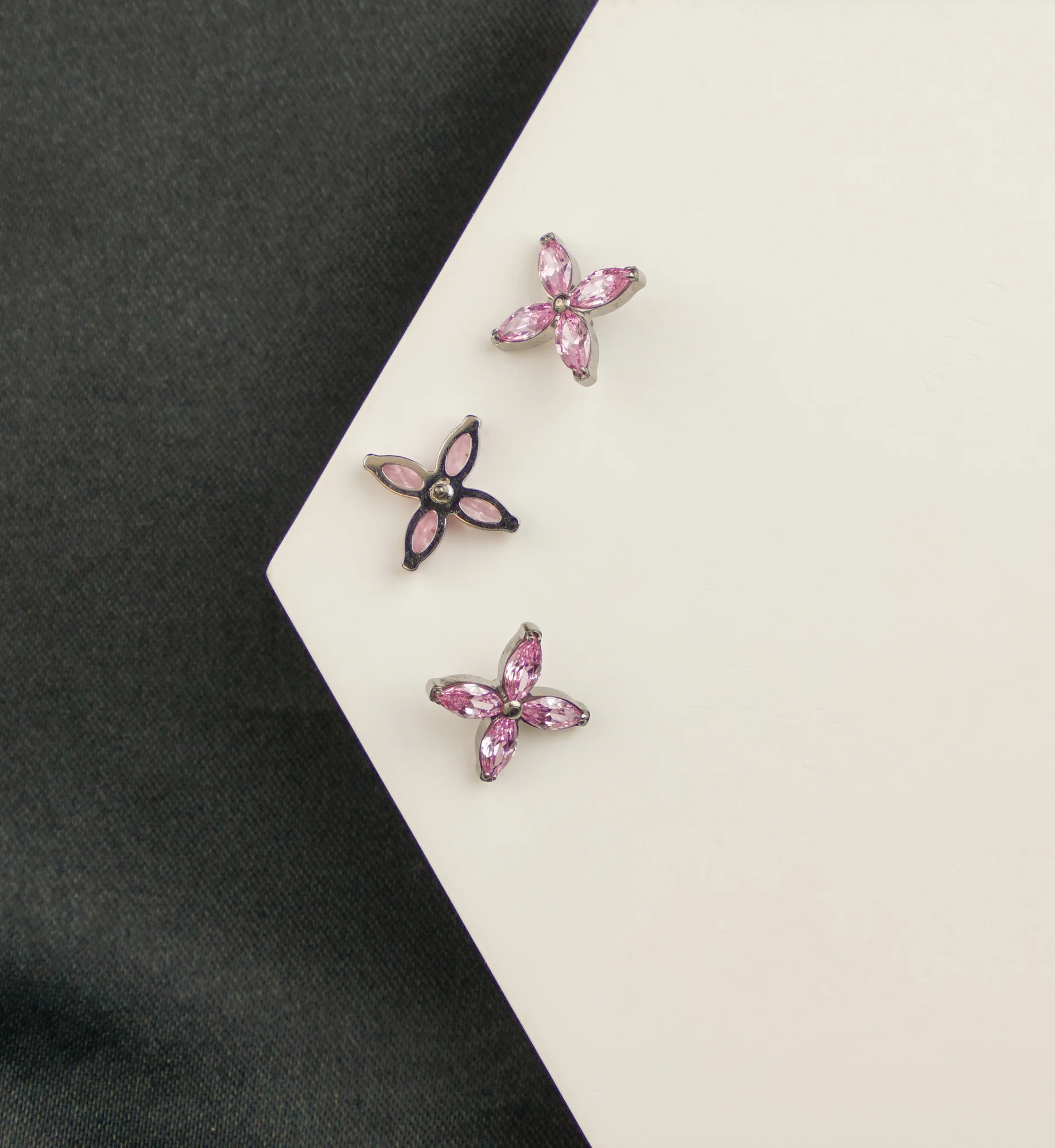 Tetrad Marquise Light Pink CZ Internally Threaded Titanium Top - Image 2