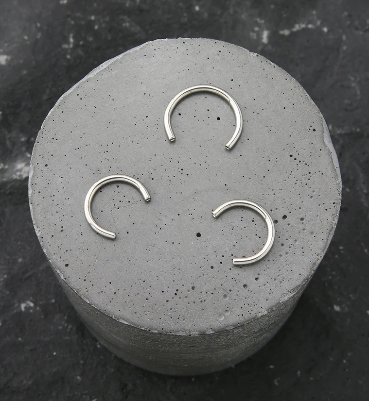 Threadless Titanium Circular Barbell (Bar Only) - Image 3