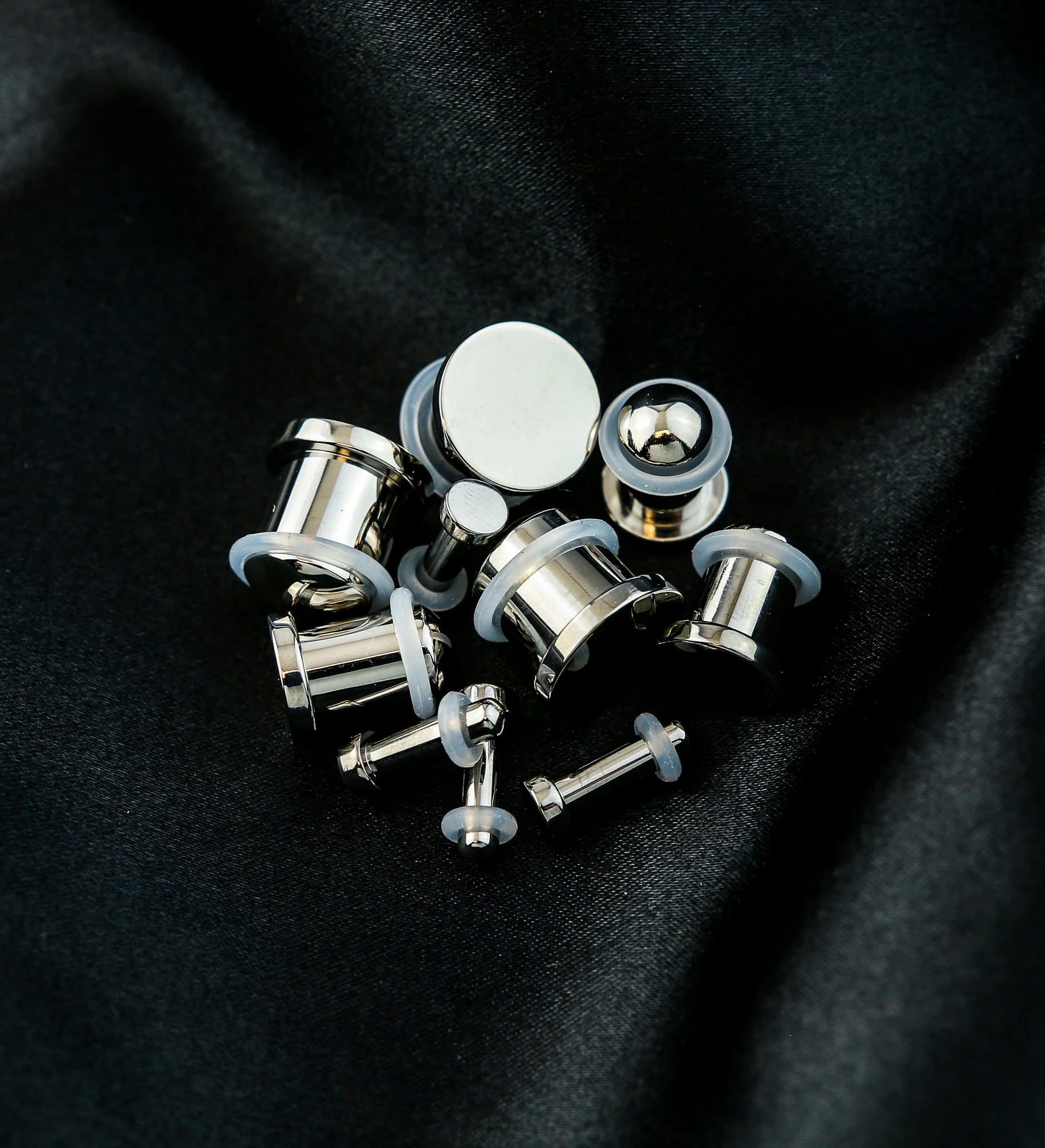 Titanium Single Flare Plugs - Image 3