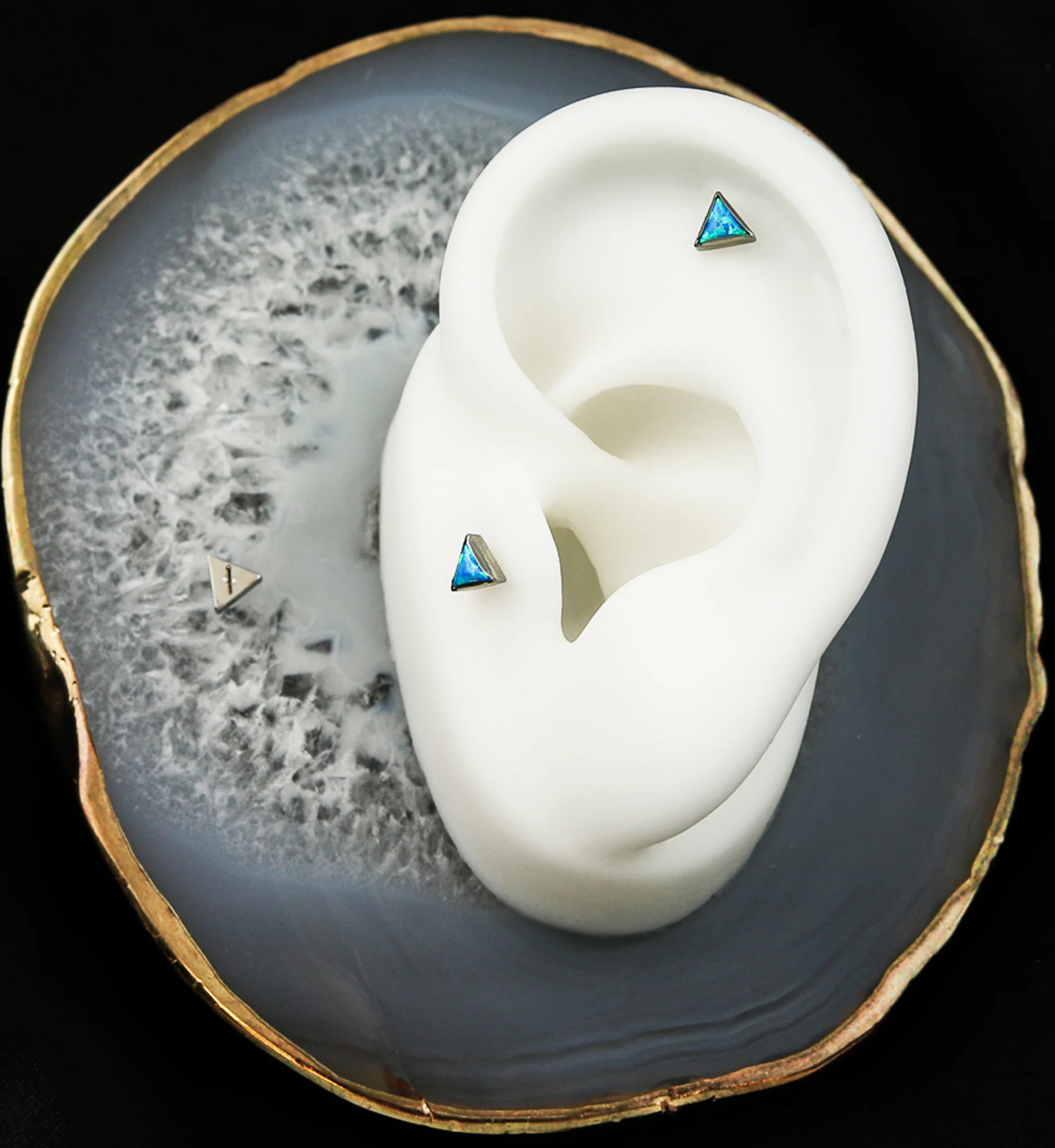 Triangle Blue Opalite Titanium Threadless Top - Image 2