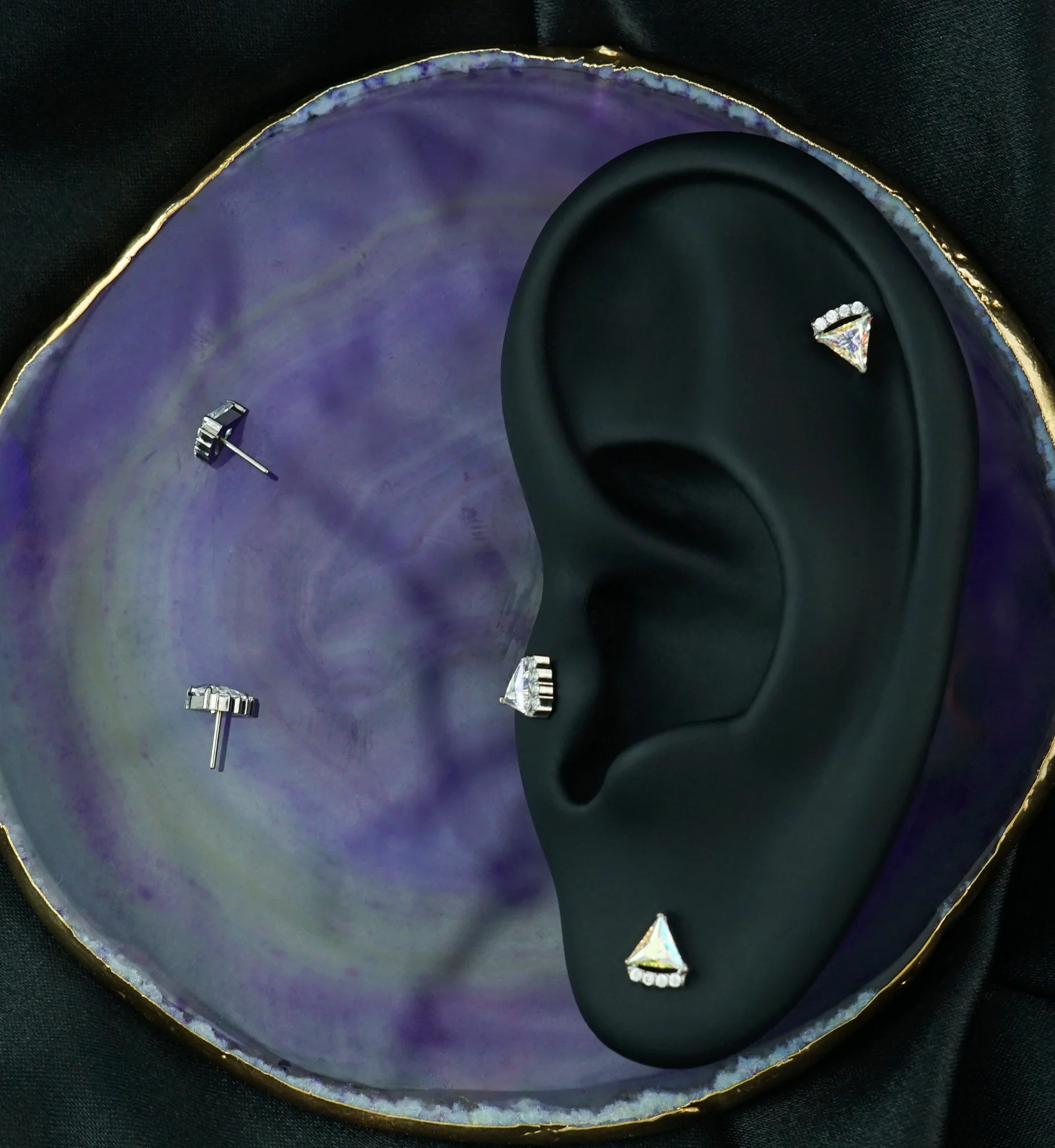 Triangle Slice Rainbow Aurora CZ Titanium Threadless Top - Image 2