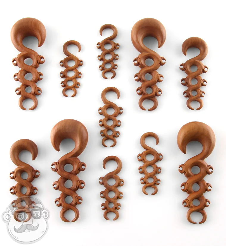 Twisted Pest Wooden Spiral Hangers - Image 3