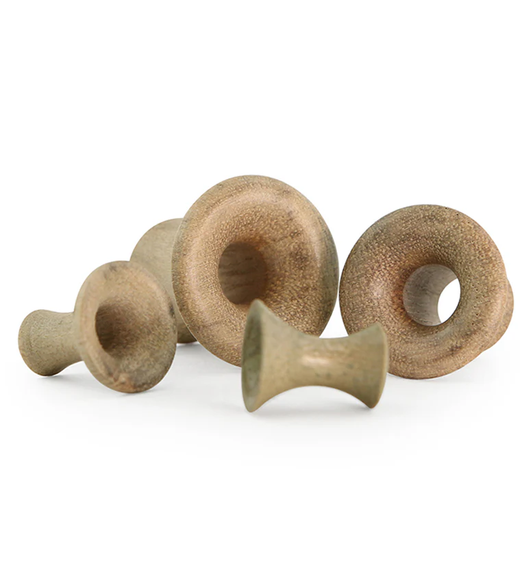 Waru Wood Mayan Flare Tunnel Plugs - Image 4