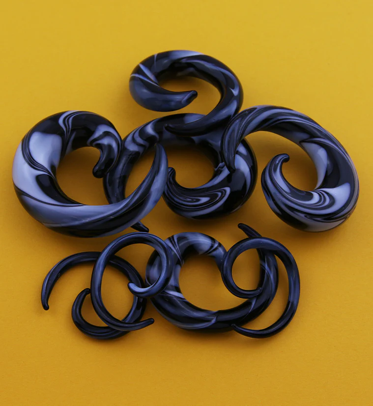 White & Black Swirl Glass Spirals - Image 5