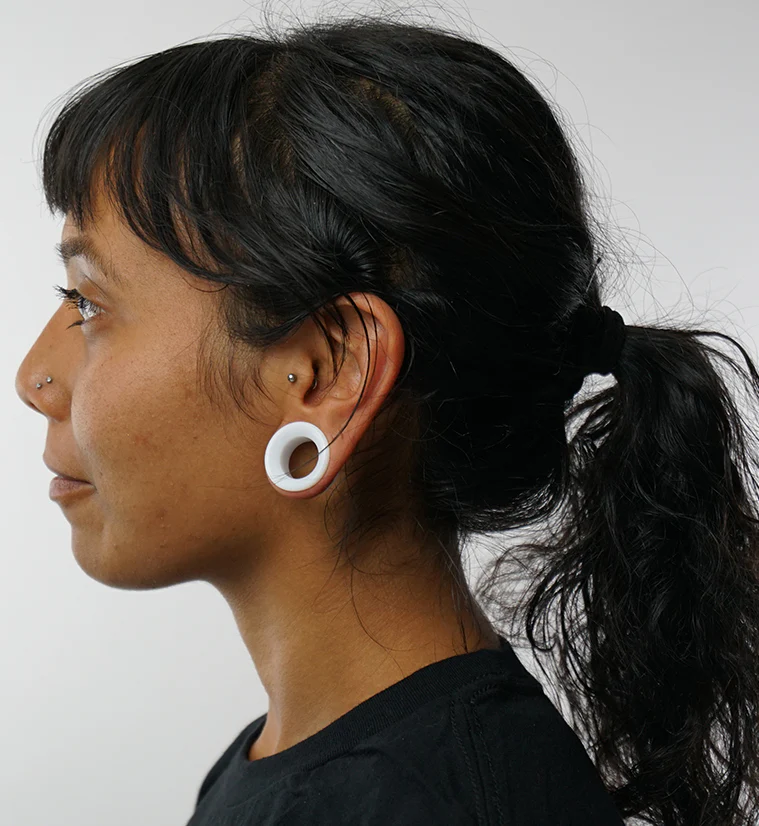 White Glass Tunnel Plugs - Image 3